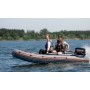 Надувний човен Kolibri KM-300XL: практичність та стиль у світло-сірому виконанні
